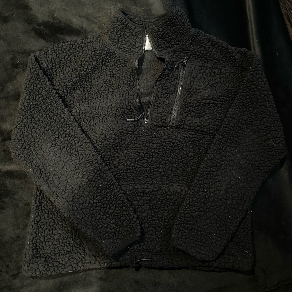 Black No Boundaries Sherpa Pullover